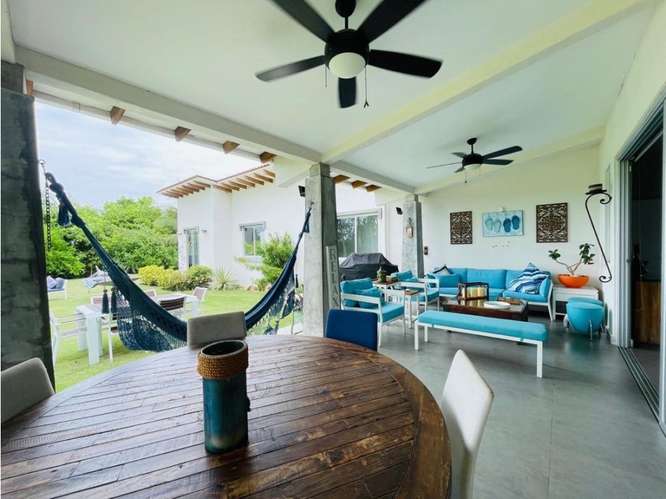 Venta de Casa en La Mare Punta Barco