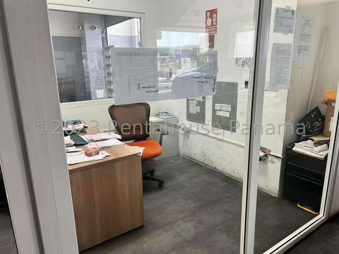 Venta de Oficina en Parque Lefevre SN - Imagen 2