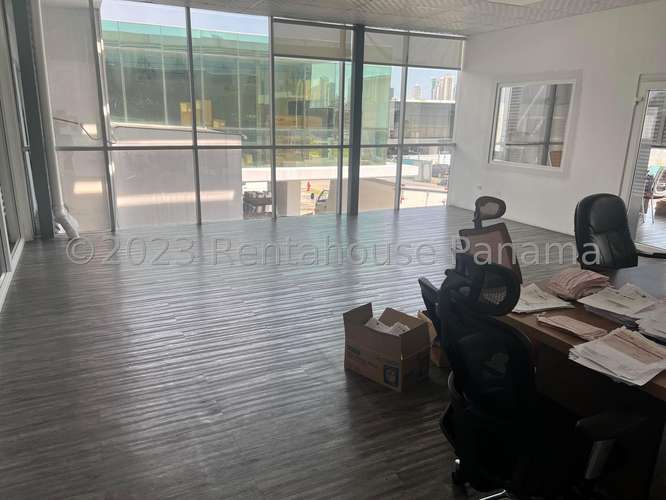 Venta de Oficina en Parque Lefevre SN - Imagen 3