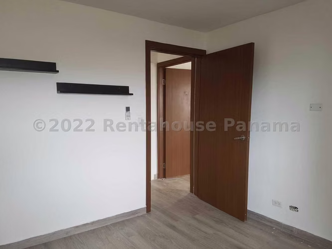 Venta de Apartamento en Hato Pintado Ph Victoria Hills 113 Mts PD