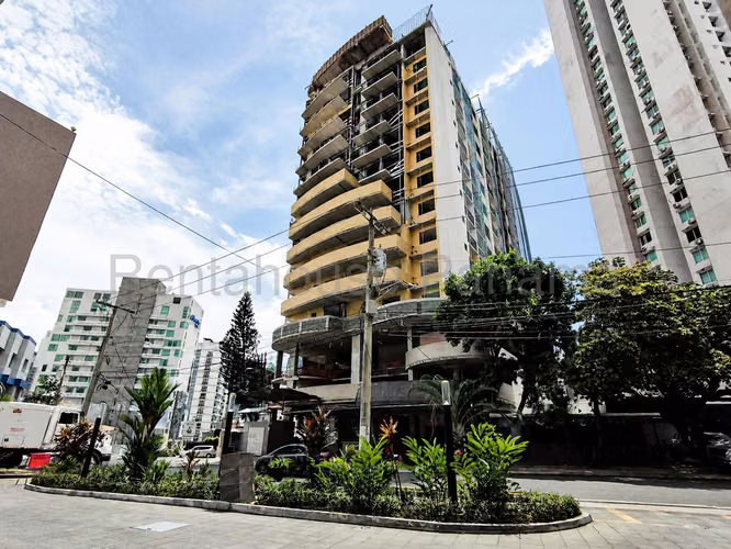 Venta de Apartamento en El Cangrejo Ph Amara 94 Mts PD