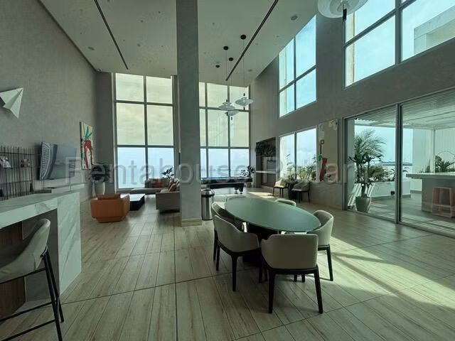 Venta de Apartamento en Bellavista Ph Costanera 395 Mts PD