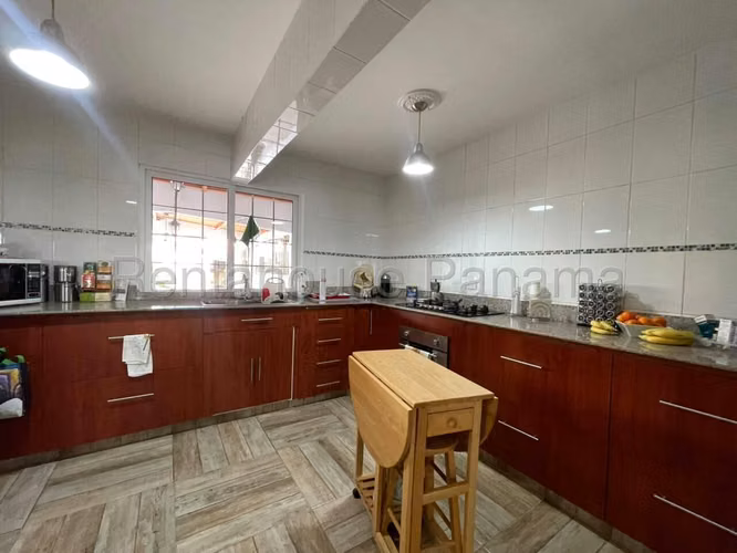Venta de Casa en Brisas Del Golf CCO