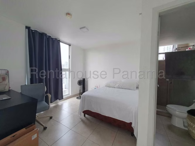 Venta de Apartamento en Pueblo Nuevo Ph Gaudi KF