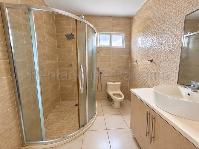 Alquiler de Casa en Paseo del Norte Victoria KF - Imagen 12