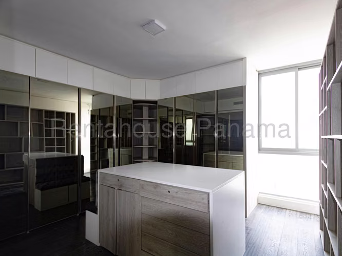 Venta de Apartamento en Avenida Balboa Ph Yoo & Arts KF