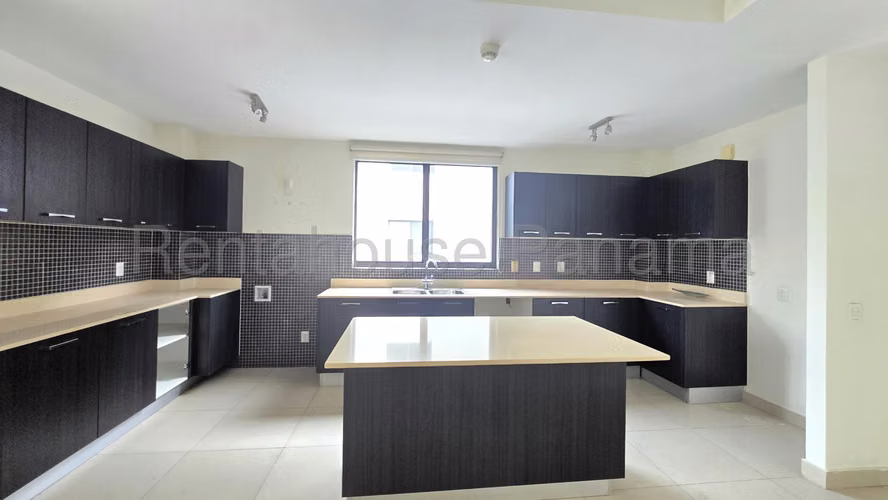 Venta de Apartamento en Panama Pacifico, PH River Valley (Solo Cliente Directo)