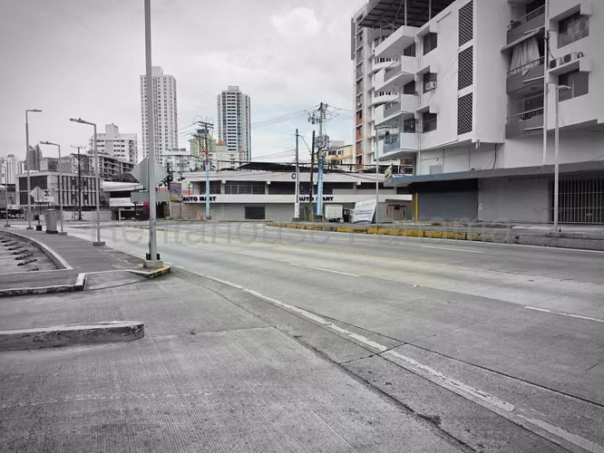 Venta de Local en Vista Hermosa Solo Cliente Directo MC - Imagen 9