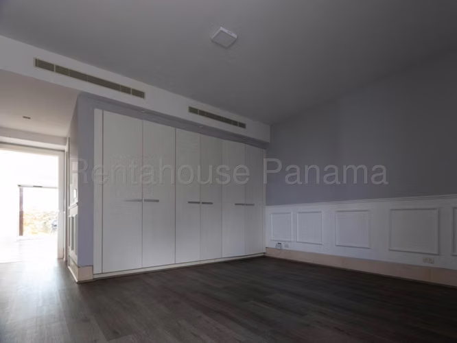 Venta de Apartamento en Avenida Balboa Ph Yoo & Arts Solo Cliente Directo MC
