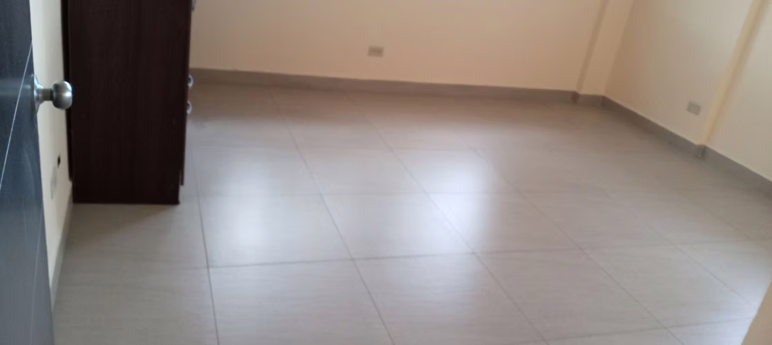 ALQUILO APARTAMENTO EN VILLA LUCRE  - Imagen 5