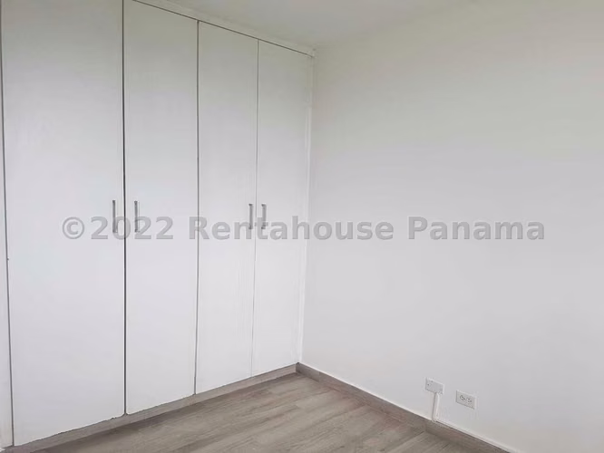 Venta de Apartamento en Hato Pintado Ph Victoria Hills AP2