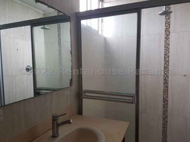 Venta de Apartamento en Hato Pintado Ph Victoria Hills AP2