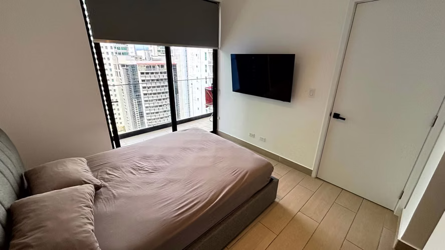 Alquilo apartamento en PH Living 73 - Imagen 7