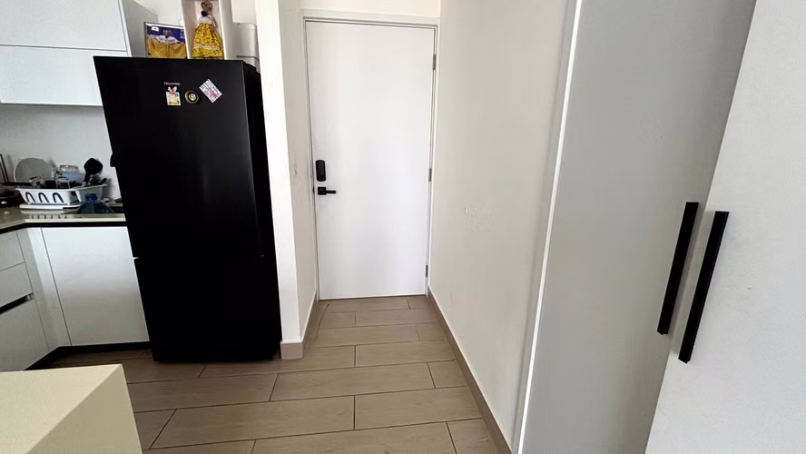 Alquilo apartamento en PH Living 73 - Imagen 5