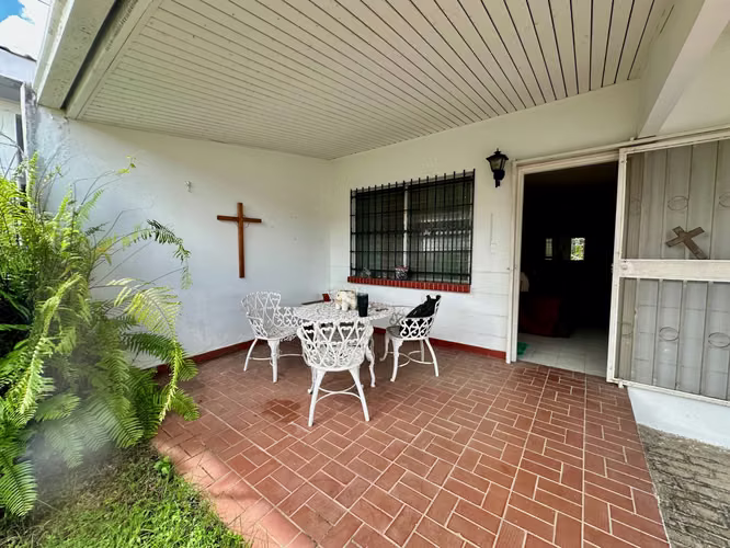 Se vende casa en Altos de Santa Maria, cerca de Altos de Panama - Imagen 3