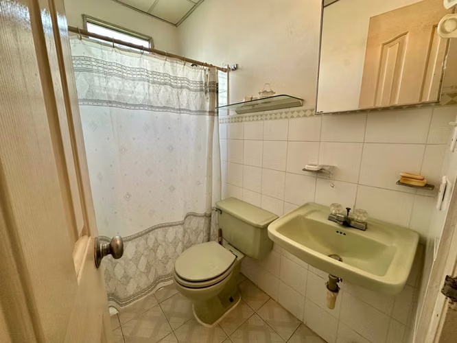 Se vende casa en Altos de Santa Maria, cerca de Altos de Panama - Imagen 18