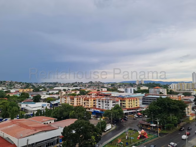 Venta apartamento en PH Torre Don Enrique, Parque Lefevre - con piscina | uVIK-26-2453