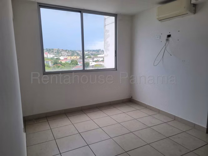 Venta apartamento en PH Torre Don Enrique, Parque Lefevre - con piscina | uVIK-26-2453