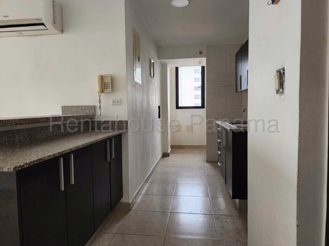 Venta apartamento en PH Vista Verde Tower, Carrasquilla - cerca de Vía España | uVIK-26-1534