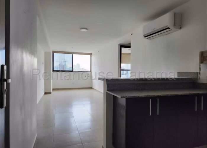 Venta apartamento en PH Vista Verde Tower, Carrasquilla - cerca de Vía España | uVIK-26-1534