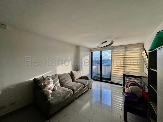 Apartamento en Venta en  Condado del Rey JG
