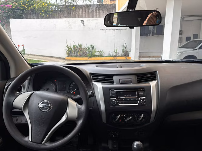 NISSAN FRONTIER NP300  - Imagen 7