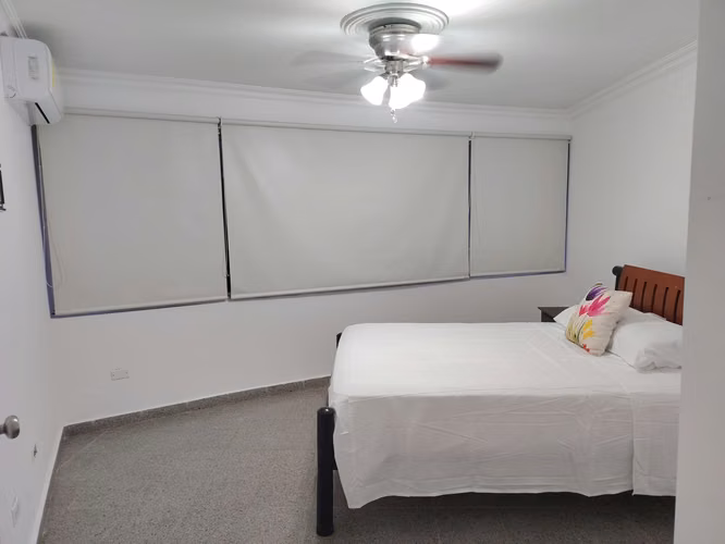 $900 CERCA A PLAZA EDISON ALQUILO APARTAMENTO AMOBLADO DE 90 MTS2 - Imagen 5
