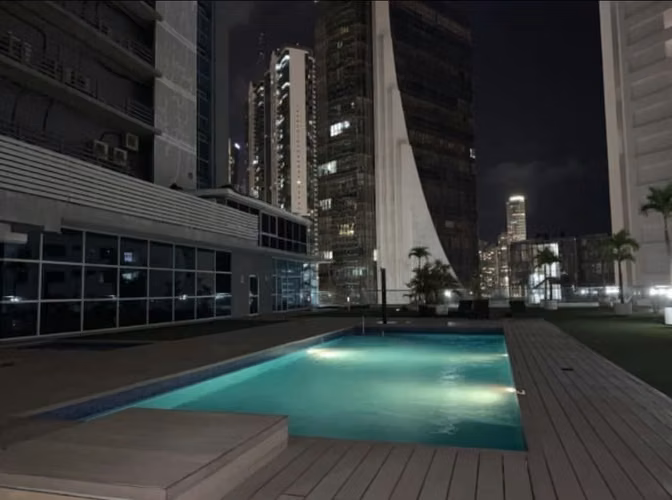 ALQUILO APARTAMENTO EN BELLA VISTA, 1 RECAMARA, AMOBLADO, 45M2, PISO ALTO.