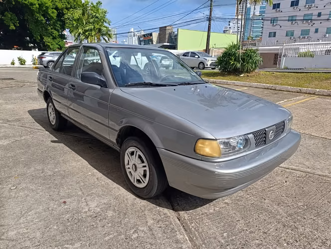NISSAN SENTRA B13 2013 AUTOMATICO - Imagen 3