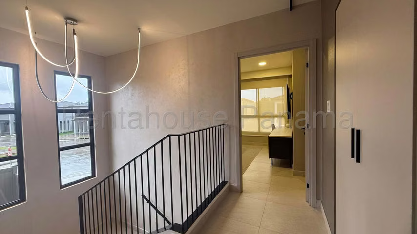 Venta de Casa en Paseo del Norte 27LBR2761 - Imagen 13