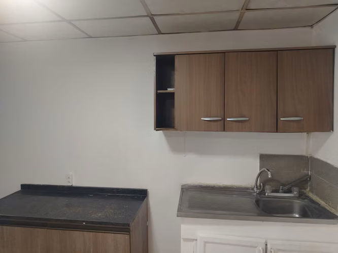 Apartamento en P.H. El CID en esquina en Parque Lefevre, céntrico, cerca de todo. - Imagen 4
