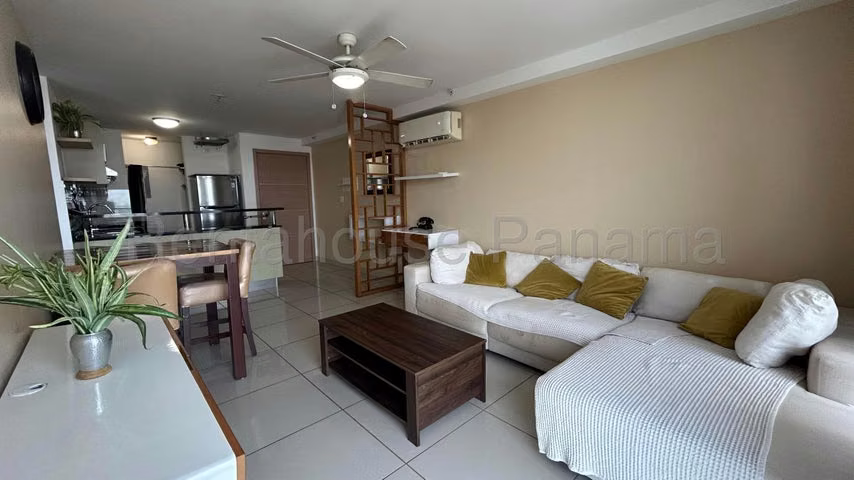 Alquiler de apartamento amoblado en PH Torres de Castilla, Vía España * - Imagen 2