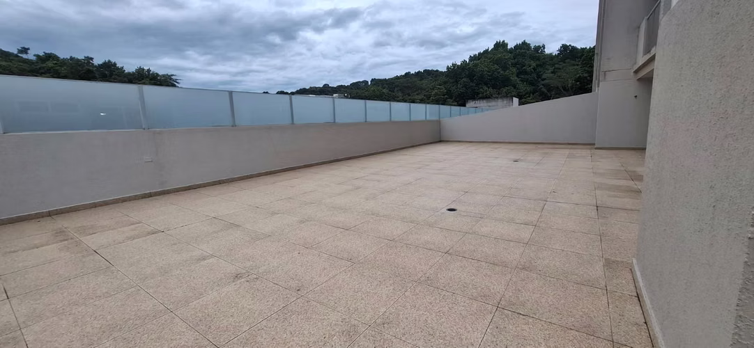 APARTAMENTO EN ALQUILER EN BRISAS DEL GOLF | TERRAZA DE 100 M² | $1,000