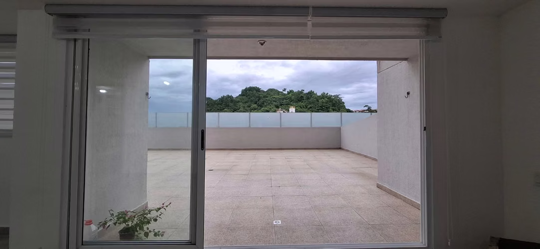 APARTAMENTO EN ALQUILER EN BRISAS DEL GOLF | TERRAZA DE 100 M² | $1,000