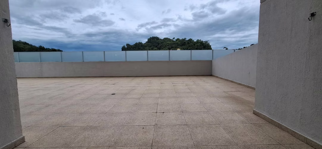 APARTAMENTO EN ALQUILER EN BRISAS DEL GOLF | TERRAZA DE 100 M² | $1,000