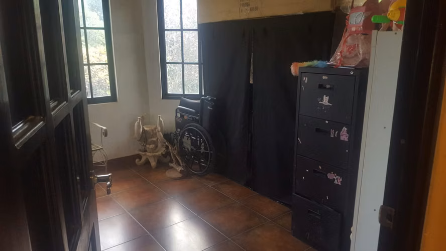 SE VENDE CASA EN LOS SANTOS - SANTO DOMINGO - Imagen 8