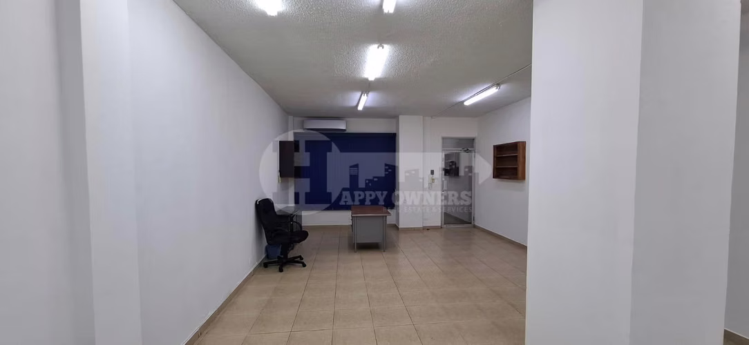 Rental of premises at 44th Street, Bella Vista. GM