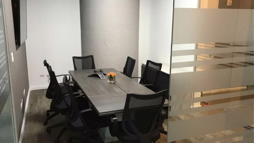 OFICINAS CORPORATIVAS EN TORRE OCEANIA - EJECUTIVO BUSINESS HUB - L.G.