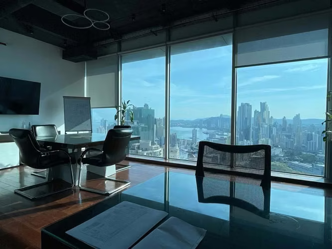 OFICINAS CORPORATIVAS EN TORRE OCEANIA - EJECUTIVO BUSINESS HUB - L.G.
