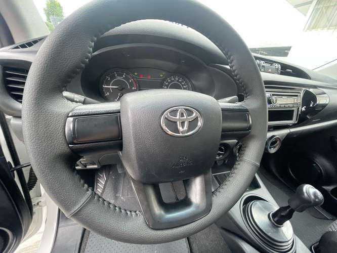 TOYOTA HILUX - 2025 - PPHX - Automarket - Imagen 6