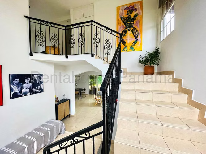 CASA EN ALQUILER EN COSTA DEL ESTE  - Imagen 10