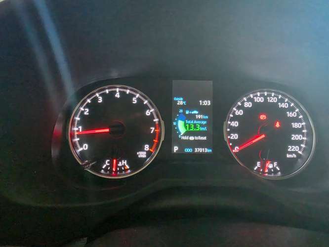 TOYOTA RAV4 2022 AUTOMATICO - Imagen 7