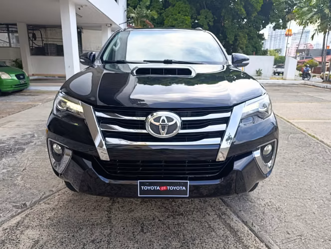 TOYOTA FORTUNER 2017 AUTOMATICO - Imagen 2