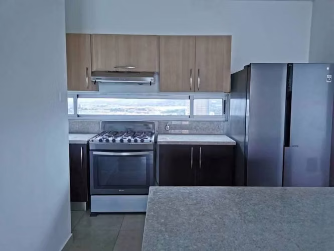 En Venta Apto en H2O Av Balboa $184,000 - Imagen 5
