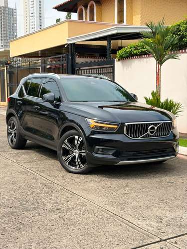 VOLVO XC40 2022 T4 AUTOMATICO SOLO 15MIL KM - Imagen 9