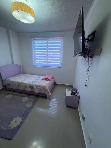 SE ALQUILA APARTAMENTO EN VISTA MAR
