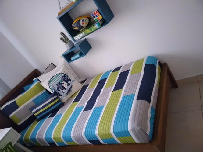 Tumba Muerto Alquilo habitación  amoblada privada para caballeros - Imagen 1