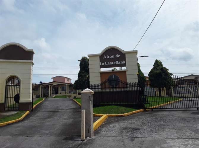 C2595 SE ALQUILA AMPLIA CASA EN EL CRISOL