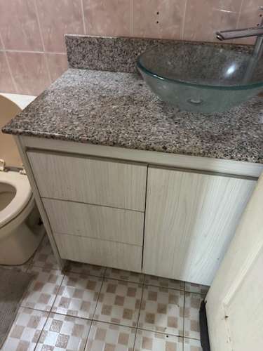 C2595 SE ALQUILA AMPLIA CASA EN EL CRISOL