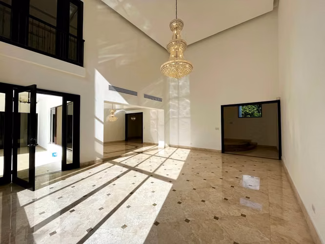 Exclusiva Mansión en Costa del Este | Elegancia, Amplitud y Diseño Atemporal